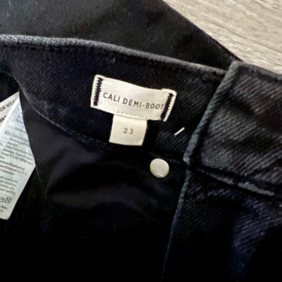 Madewell Cali Demi Boot Jeans - Starkey Wash - Picture 6 of 11